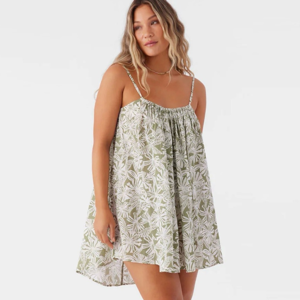 NWT O’NEILL DREA HALFMOON COVER-UP DRESS